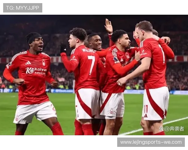 欧联杯最新动态：小组赛晋级形势紧张，豪门激战四起