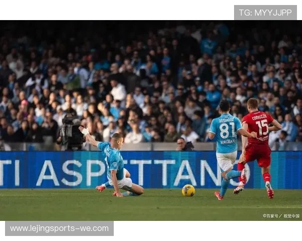 法甲最新比分战报:巴黎圣日耳曼、马赛激战正酣,精彩瞬间回顾 法甲最新比分战报:巴黎圣日耳曼、马赛激战正酣,精彩瞬间回顾