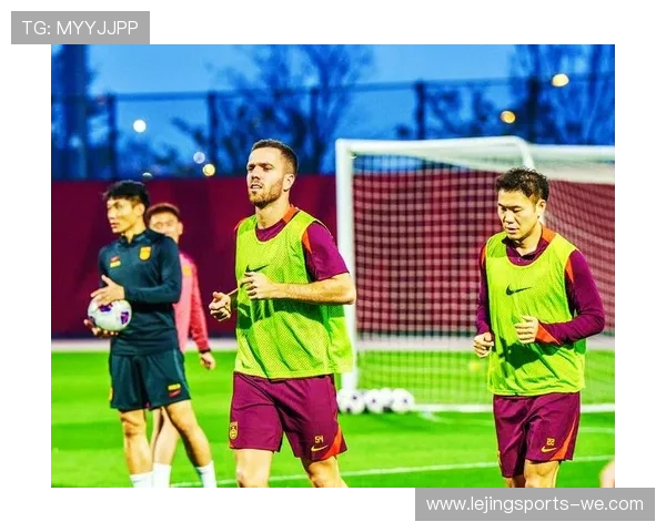 世预赛激烈对抗：国家队鏖战争夺出线权